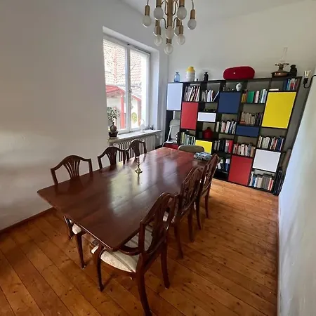 Schoenes Forsthaus Mitten In Der