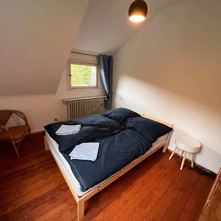 Schoenes Forsthaus Mitten In Der