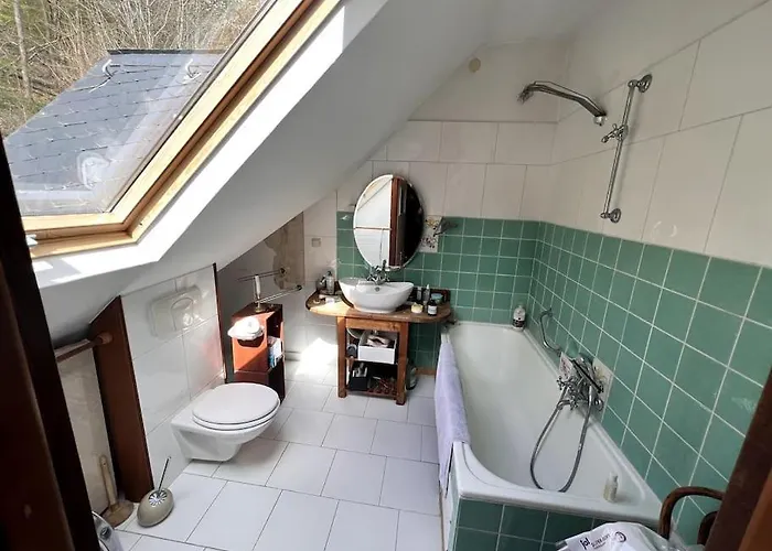 Nyaraló Schoenes Forsthaus Mitten In Der *