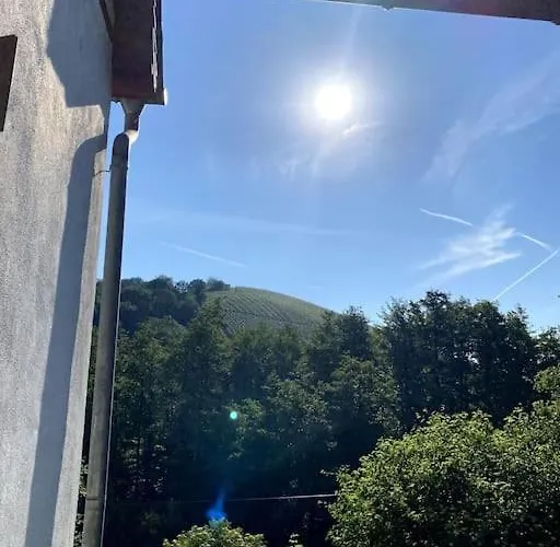 Nyaraló Schoenes Forsthaus Mitten In Der