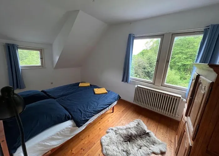 Schoenes Forsthaus Mitten In Der Nyaraló