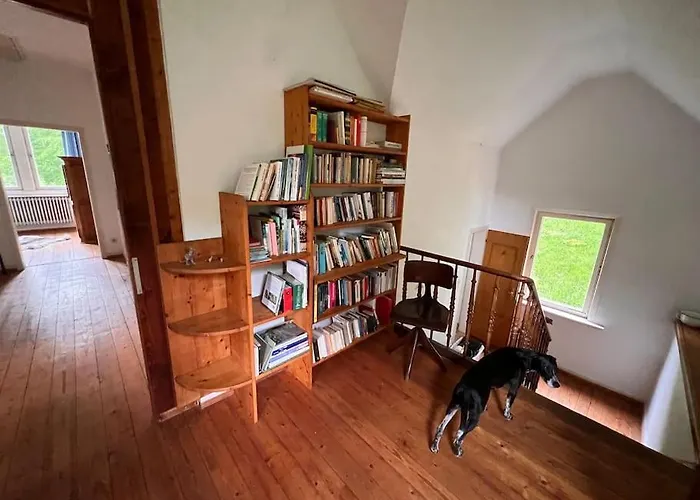 Schoenes Forsthaus Mitten In Der Eltville am Rhein